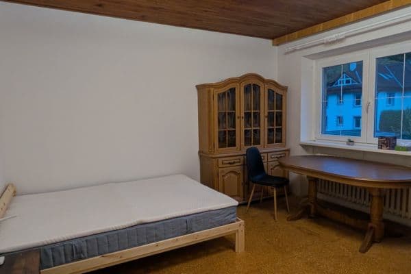 Prenájom bytu Garsoniéra 18 m², 5. máje, Praha Prenájom bytu Garsoniéra 18 m², 5. máje, Praha