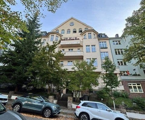 Prenájom bytu 3-izbový 79 m², Hoffmannstraße 30, Chemnitz, Sasko Prenájom bytu 3-izbový 79 m², Hoffmannstraße 30, Chemnitz, Sasko