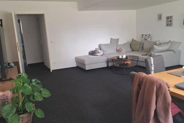 Prenájom bytu 3-izbový 89 m², Neu-Isenburg-Gravenbruch Prenájom bytu 3-izbový 89 m², Neu-Isenburg-Gravenbruch
