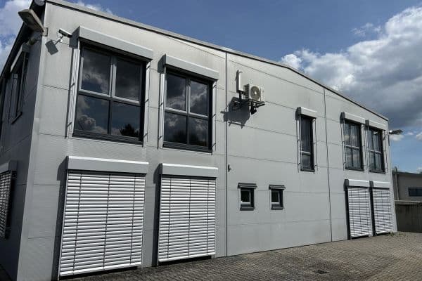 Prenájom kancelárie 130 m², Carl Zeiss Str. 8, Bad Camberg Prenájom kancelárie 130 m², Carl Zeiss Str. 8, Bad Camberg