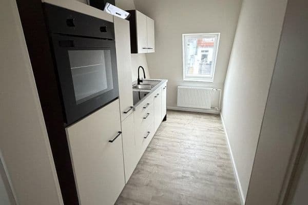Prenájom bytu 2-izbový 40 m², Flensburg, Šlezvicko-Holštajnsko Prenájom bytu 2-izbový 40 m², Flensburg, Šlezvicko-Holštajnsko