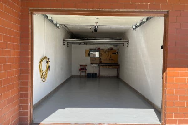 Prenájom garáže 17 m², Prenájom garáže 17 m²,