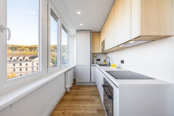 Predaj bytu 3-izbový 57 m², Nekvasilova, Praha Predaj bytu 3-izbový 57 m², Nekvasilova, Praha