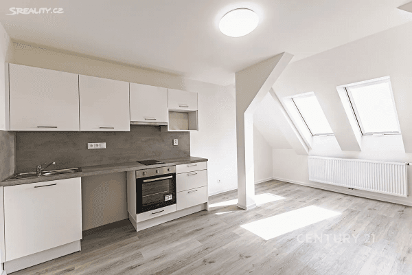 Prenájom bytu 2-izbový 33 m², Humna, Kladno, Středočeský kraj Prenájom bytu 2-izbový 33 m², Humna, Kladno, Středočeský kraj