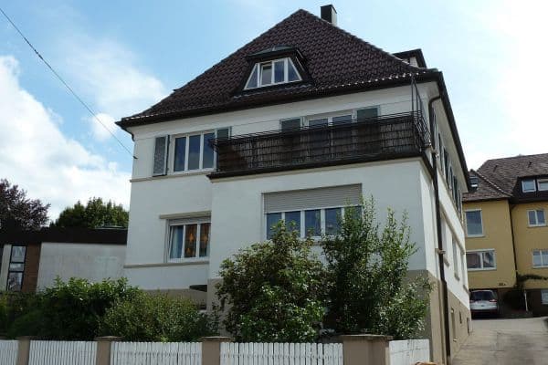 Prenájom bytu 4-izbový 110 m², Brahmsweg 32, Stuttgart Prenájom bytu 4-izbový 110 m², Brahmsweg 32, Stuttgart