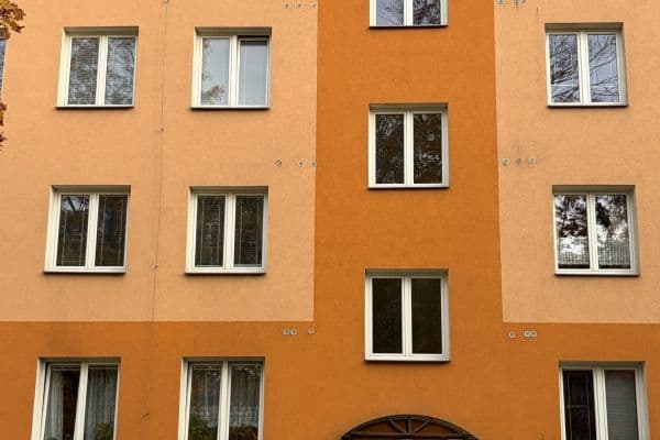 Predaj bytu 3-izbový 59 m², Charkovská, Ostrava Predaj bytu 3-izbový 59 m², Charkovská, Ostrava