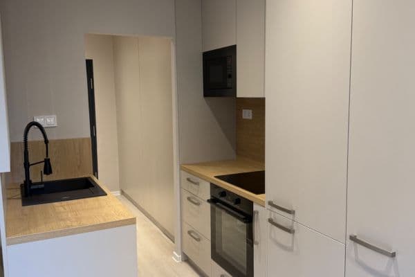 Prenájom bytu 1-izbový 30 m², Repašského, Prenájom bytu 1-izbový 30 m², Repašského,