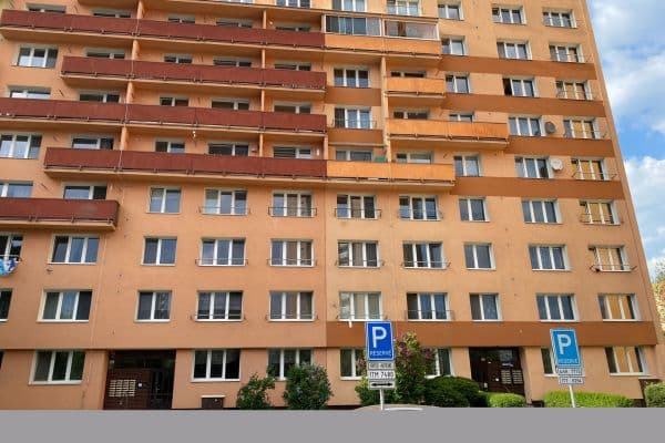 Prenájom bytu 1-izbový 43 m², Cholevova, Ostrava Prenájom bytu 1-izbový 43 m², Cholevova, Ostrava