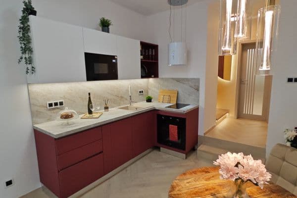 Predaj bytu 3-izbový 53 m², Kafkova, Praha Predaj bytu 3-izbový 53 m², Kafkova, Praha