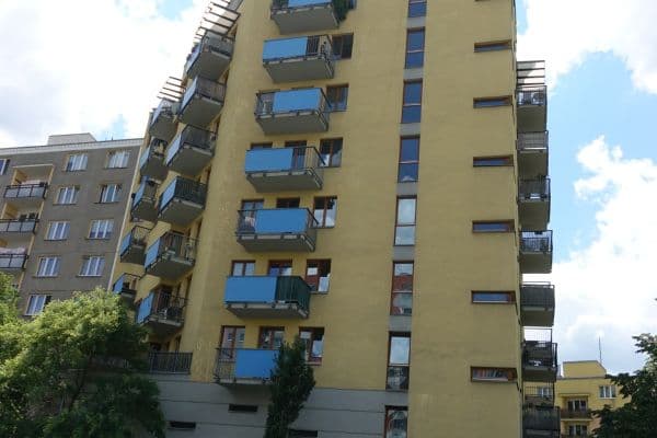 Prenájom garáže 14 m², U Kamyku, Prenájom garáže 14 m², U Kamyku,