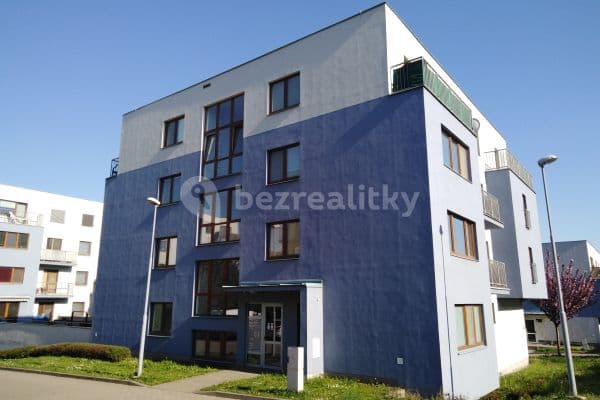 Prenájom bytu 2-izbový 56 m², Čeňka Růžičky, Prenájom bytu 2-izbový 56 m², Čeňka Růžičky,