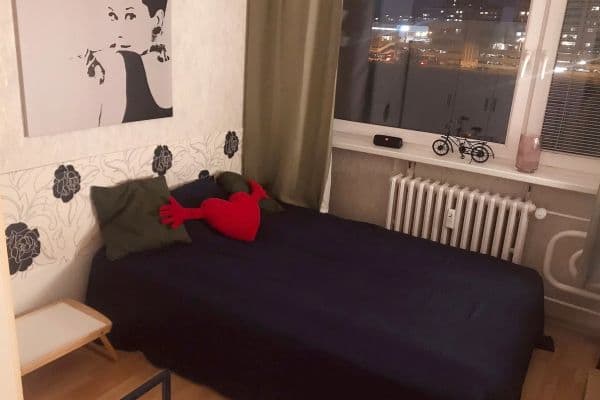 Prenájom bytu 1-izbový 72 m², Mnichovická, Prenájom bytu 1-izbový 72 m², Mnichovická,