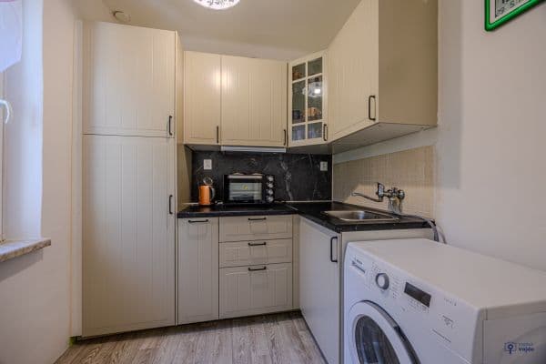 Prenájom bytu 1-izbový 27 m², Slavíkova, Poruba Prenájom bytu 1-izbový 27 m², Slavíkova, Poruba