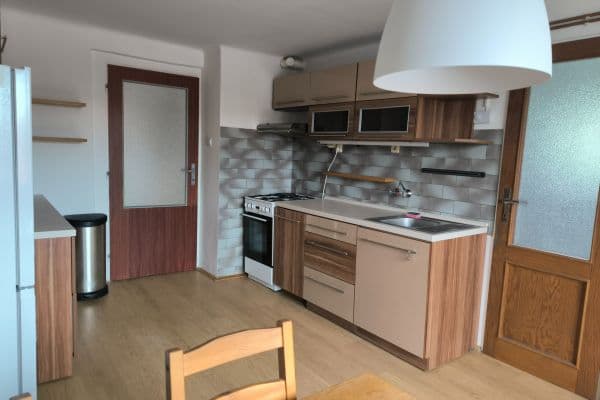 Prenájom bytu 3-izbový 80 m², Pod sady, Prenájom bytu 3-izbový 80 m², Pod sady,