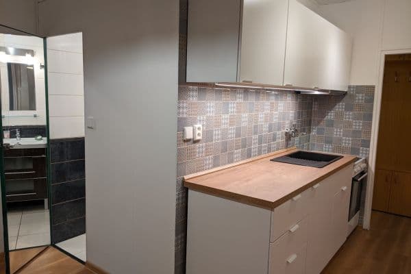 Prenájom bytu 1-izbový 38 m², Vondrákova, Prenájom bytu 1-izbový 38 m², Vondrákova,