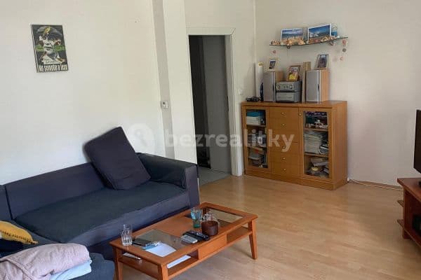 Prenájom bytu 2-izbový 56 m², Moravska, Praha Prenájom bytu 2-izbový 56 m², Moravska, Praha
