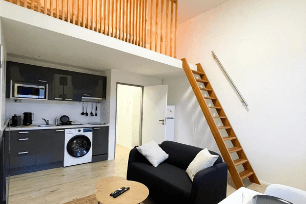 Prenájom bytu 1-izbový 30 m², Na Maninách, Praha, Praha Prenájom bytu 1-izbový 30 m², Na Maninách, Praha, Praha