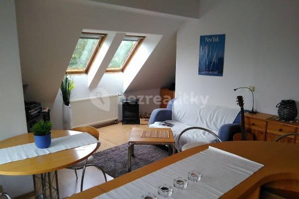 Prenájom bytu 4-izbový 85 m², Volejníkova, Brno Prenájom bytu 4-izbový 85 m², Volejníkova, Brno