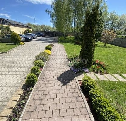 Prenájom bytu 1-izbový 40 m², Ďáblická, Hlavní město Praha Prenájom bytu 1-izbový 40 m², Ďáblická, Hlavní město Praha