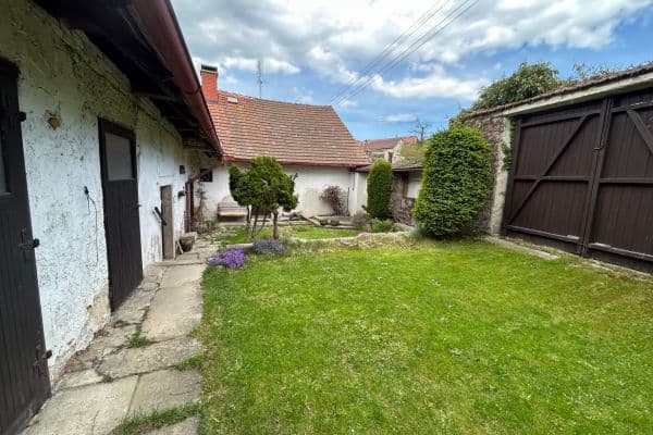 Predaj domu 160 m², pozemek 700 m², Pod Farou, Predaj domu 160 m², pozemek 700 m², Pod Farou,