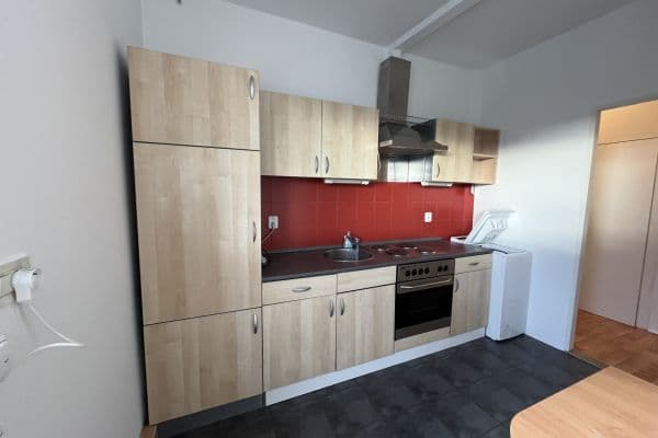 Prenájom bytu 2-izbový 48 m², U městských domů, Praha Prenájom bytu 2-izbový 48 m², U městských domů, Praha