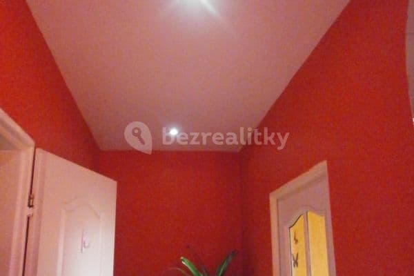 Prenájom bytu 3-izbový 20 m², Na Domovině, Praha Prenájom bytu 3-izbový 20 m², Na Domovině, Praha