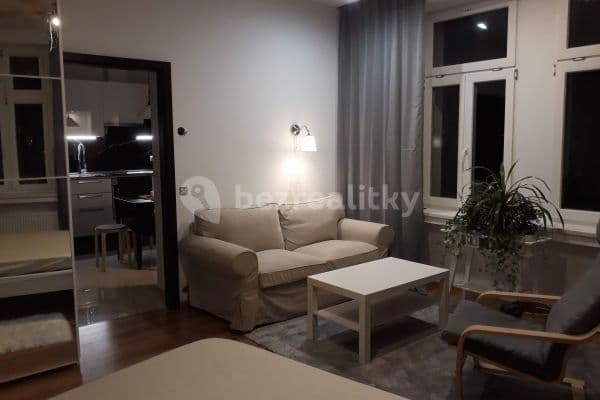 Prenájom bytu 2-izbový 54 m², Nuselská, Praha Prenájom bytu 2-izbový 54 m², Nuselská, Praha