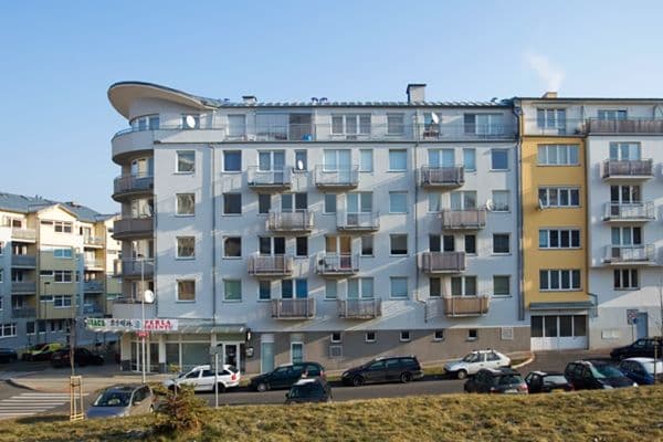 Prenájom bytu 1-izbový 38 m², Za valem, Prenájom bytu 1-izbový 38 m², Za valem,