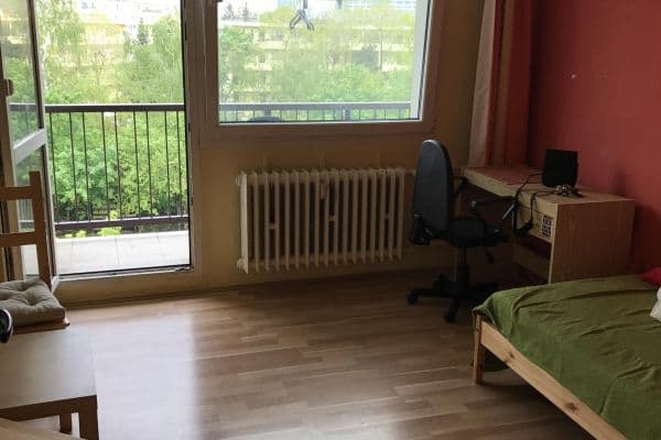 Prenájom bytu 4-izbový 12 m², Na strži, Prenájom bytu 4-izbový 12 m², Na strži,