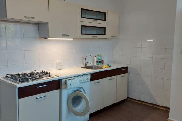 Prenájom bytu 2-izbový 41 m², Gočárova třída, Prenájom bytu 2-izbový 41 m², Gočárova třída,