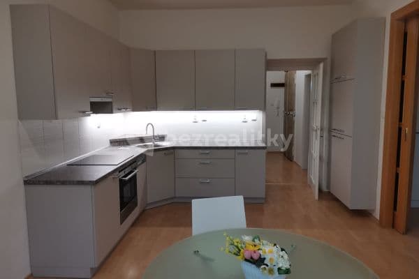 Prenájom bytu 2-izbový 63 m², Na Topolce, Hlavní město Praha Prenájom bytu 2-izbový 63 m², Na Topolce, Hlavní město Praha