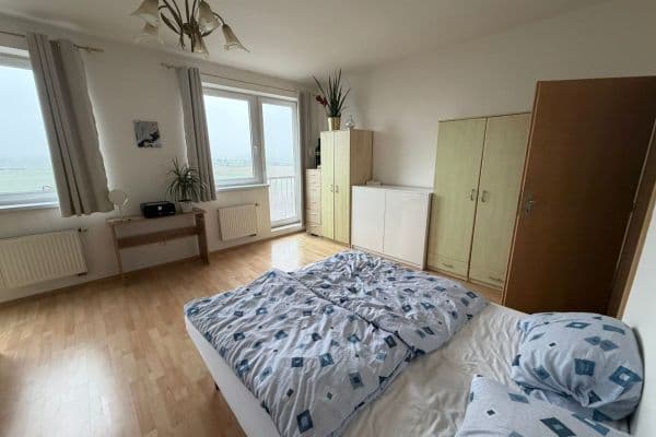 Prenájom bytu 1-izbový 33 m², Malkovského, Prenájom bytu 1-izbový 33 m², Malkovského,