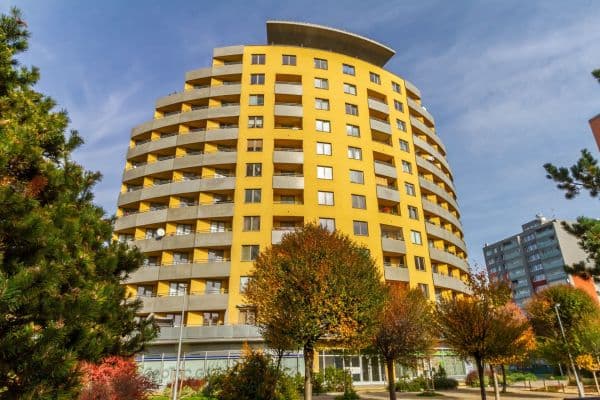 Prenájom bytu 2-izbový 51 m², Jetelová, Praha Prenájom bytu 2-izbový 51 m², Jetelová, Praha