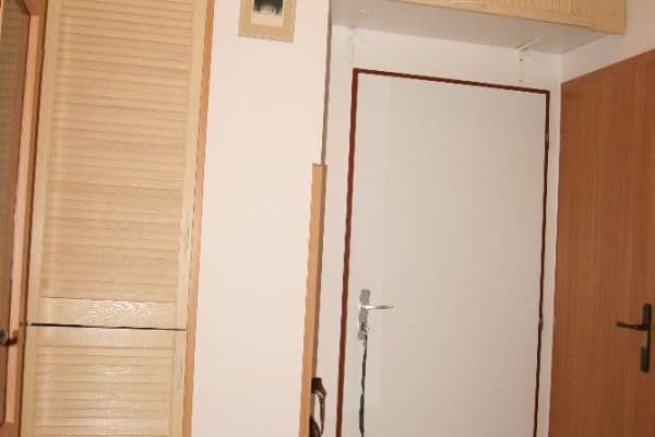 Prenájom bytu 2-izbový 45 m², Hořelické náměstí, Rudná Prenájom bytu 2-izbový 45 m², Hořelické náměstí, Rudná