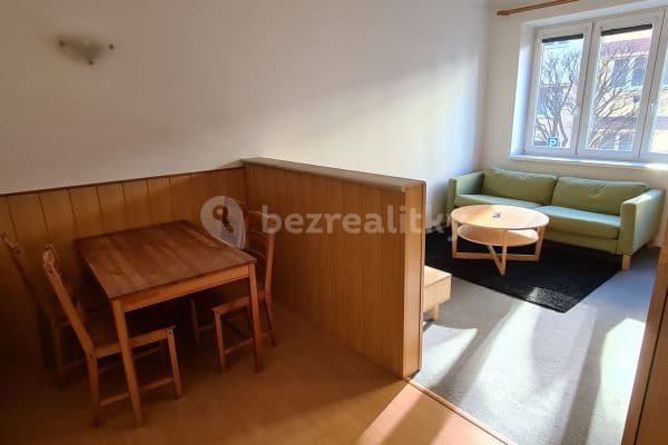 Prenájom bytu 2-izbový 40 m², Malátova, Brno