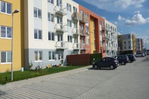 Prenájom bytu 2-izbový 40 m², V Roháči I., Prenájom bytu 2-izbový 40 m², V Roháči I.,