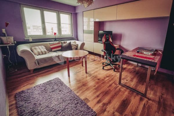 Prenájom bytu 2-izbový 65 m², Petra Křičky, Prenájom bytu 2-izbový 65 m², Petra Křičky,