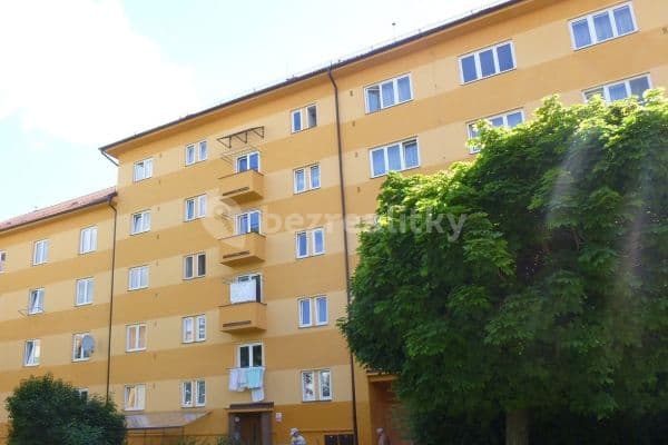 Prenájom bytu 1-izbový 45 m², Pražská třída, České Budějovice, Jihočeský kraj
