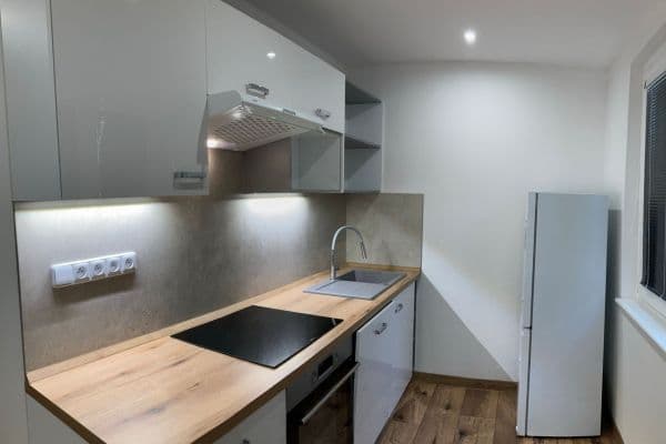 Prenájom bytu 1-izbový 35 m², Finská, Prenájom bytu 1-izbový 35 m², Finská,