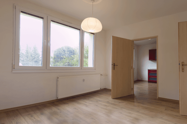 Prenájom bytu 3-izbový 66 m², E. Destinové, České Budějovice Prenájom bytu 3-izbový 66 m², E. Destinové, České Budějovice