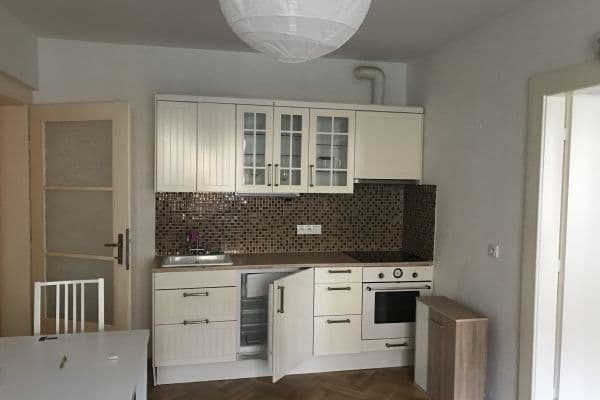 Prenájom bytu 2-izbový 42 m², Jugoslávských partyzánů, Prenájom bytu 2-izbový 42 m², Jugoslávských partyzánů,