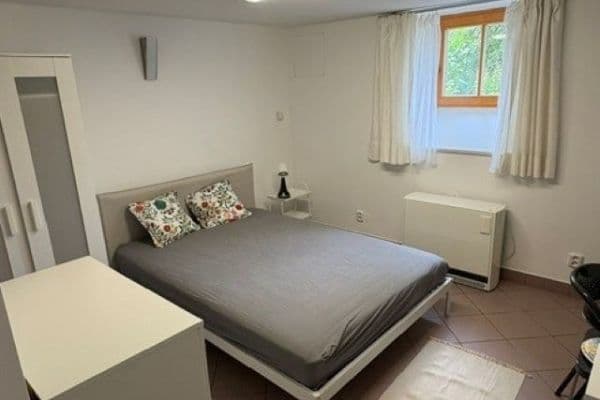 Prenájom bytu Garsoniéra 12 m², Vlnitá, Prenájom bytu Garsoniéra 12 m², Vlnitá,