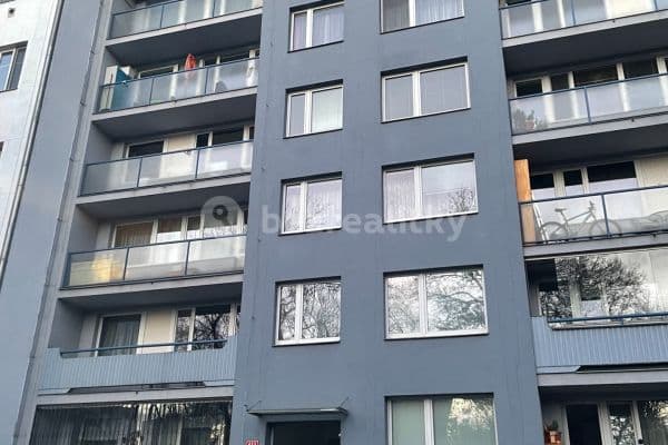 Prenájom bytu 3-izbový 73 m², Na břehu, Prenájom bytu 3-izbový 73 m², Na břehu,