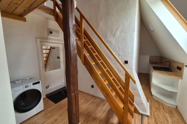 Prenájom bytu 2-izbový 40 m², Podvojná, Slezská Ostrava Prenájom bytu 2-izbový 40 m², Podvojná, Slezská Ostrava