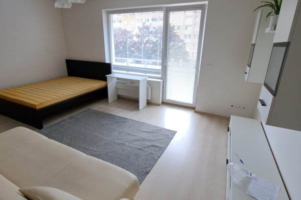 Prenájom bytu Garsoniéra 32 m², Hornoměcholupská, Prenájom bytu Garsoniéra 32 m², Hornoměcholupská,