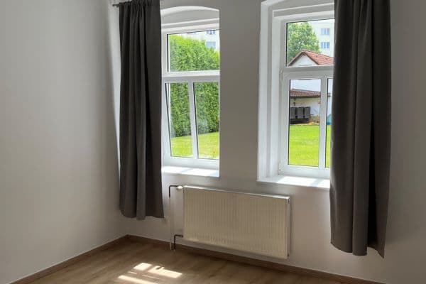 Prenájom bytu 2-izbový 56 m², Písečná, Cheb Prenájom bytu 2-izbový 56 m², Písečná, Cheb