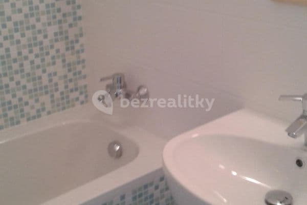 Prenájom bytu 2-izbový 53 m², Blažíčkova, Praha 4 Prenájom bytu 2-izbový 53 m², Blažíčkova, Praha 4