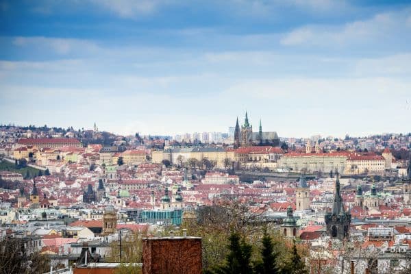 Prenájom bytu 2-izbový 75 m², U Rajské zahrady, Praha Prenájom bytu 2-izbový 75 m², U Rajské zahrady, Praha
