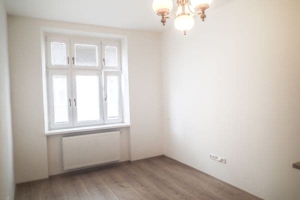 Prenájom bytu 2-izbový 38 m², Kamenná, Brno Prenájom bytu 2-izbový 38 m², Kamenná, Brno