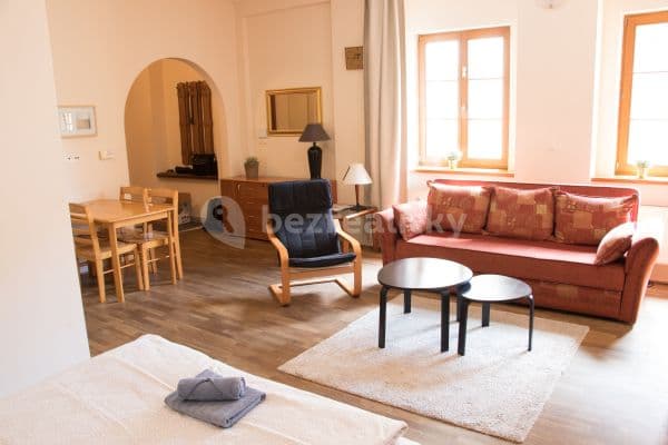 Prenájom bytu 2-izbový 80 m², Ve Smečkách, Praha, Praha